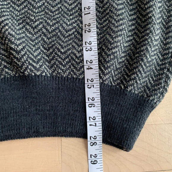 ARNOLD PALMER - Vintage V-Neck Sweater - Picture 5 of 7